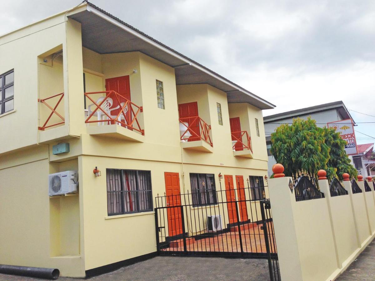 Sundeck Suites Boissiere Village Zewnętrze zdjęcie