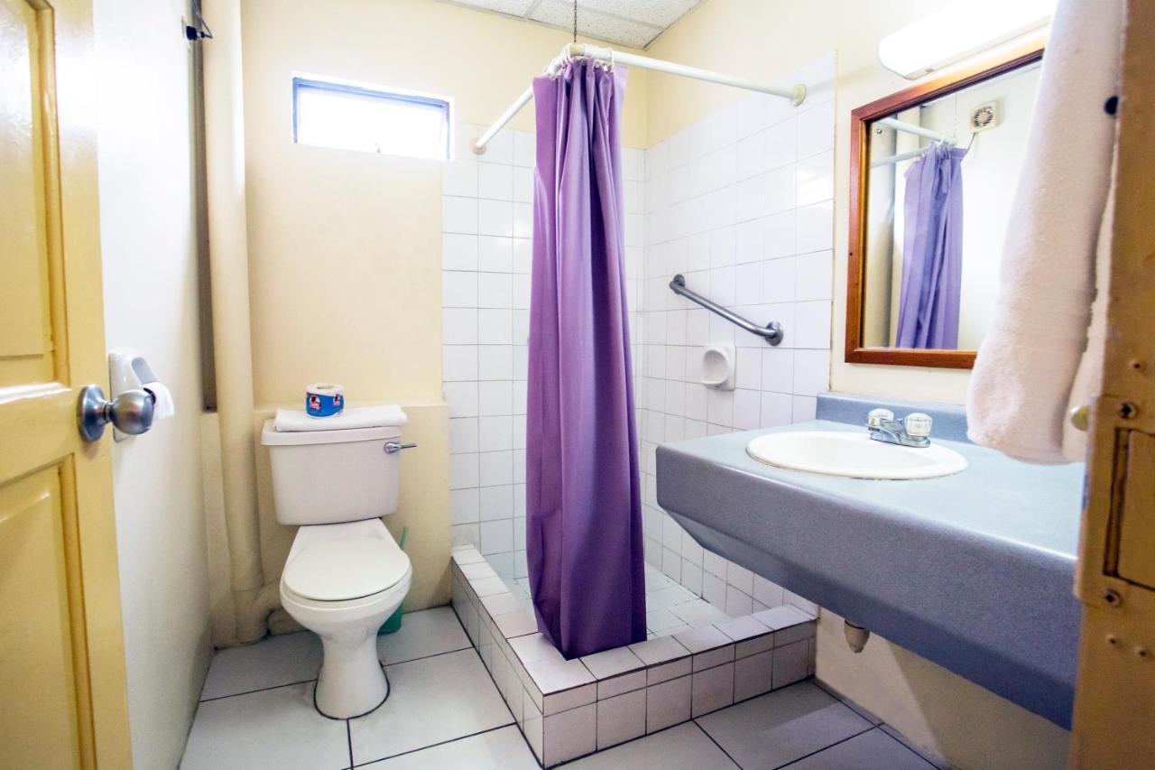 Sundeck Suites Boissiere Village Zewnętrze zdjęcie